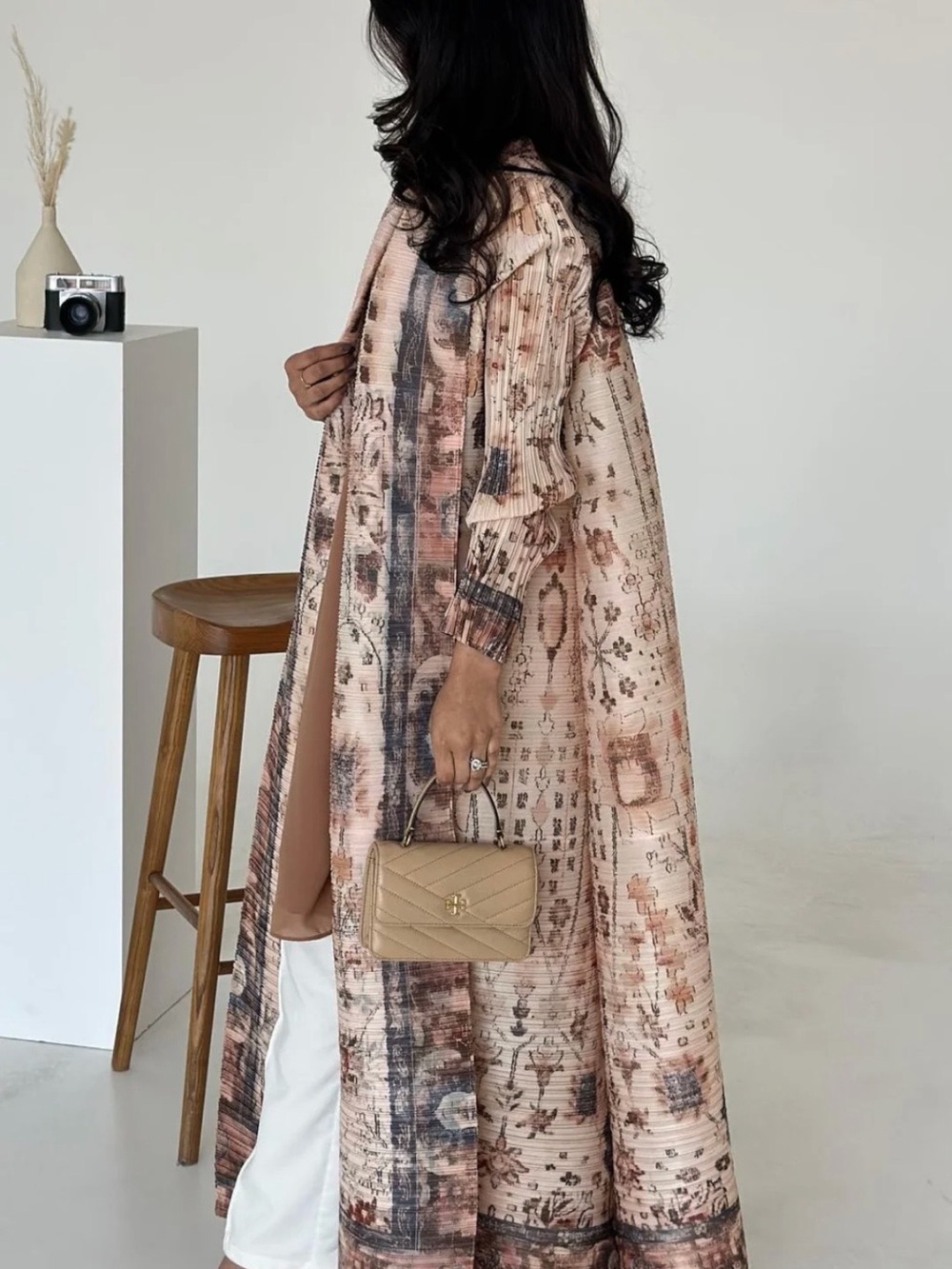 Open Abaya | Long Printed Duster Coat in Blush and Neutral Tones